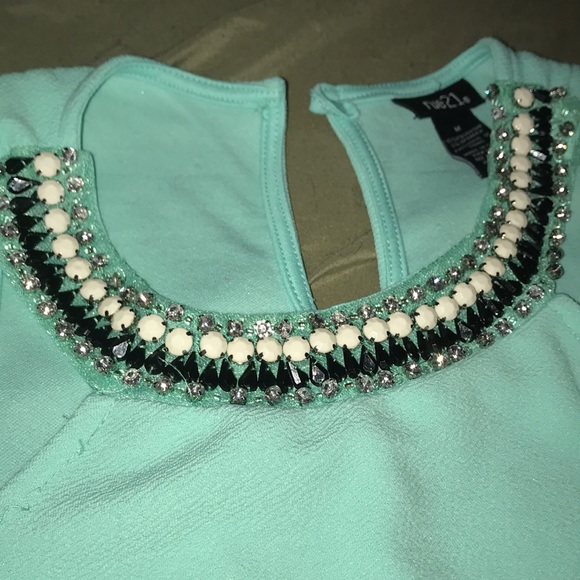 Top - Picture 2 of 5